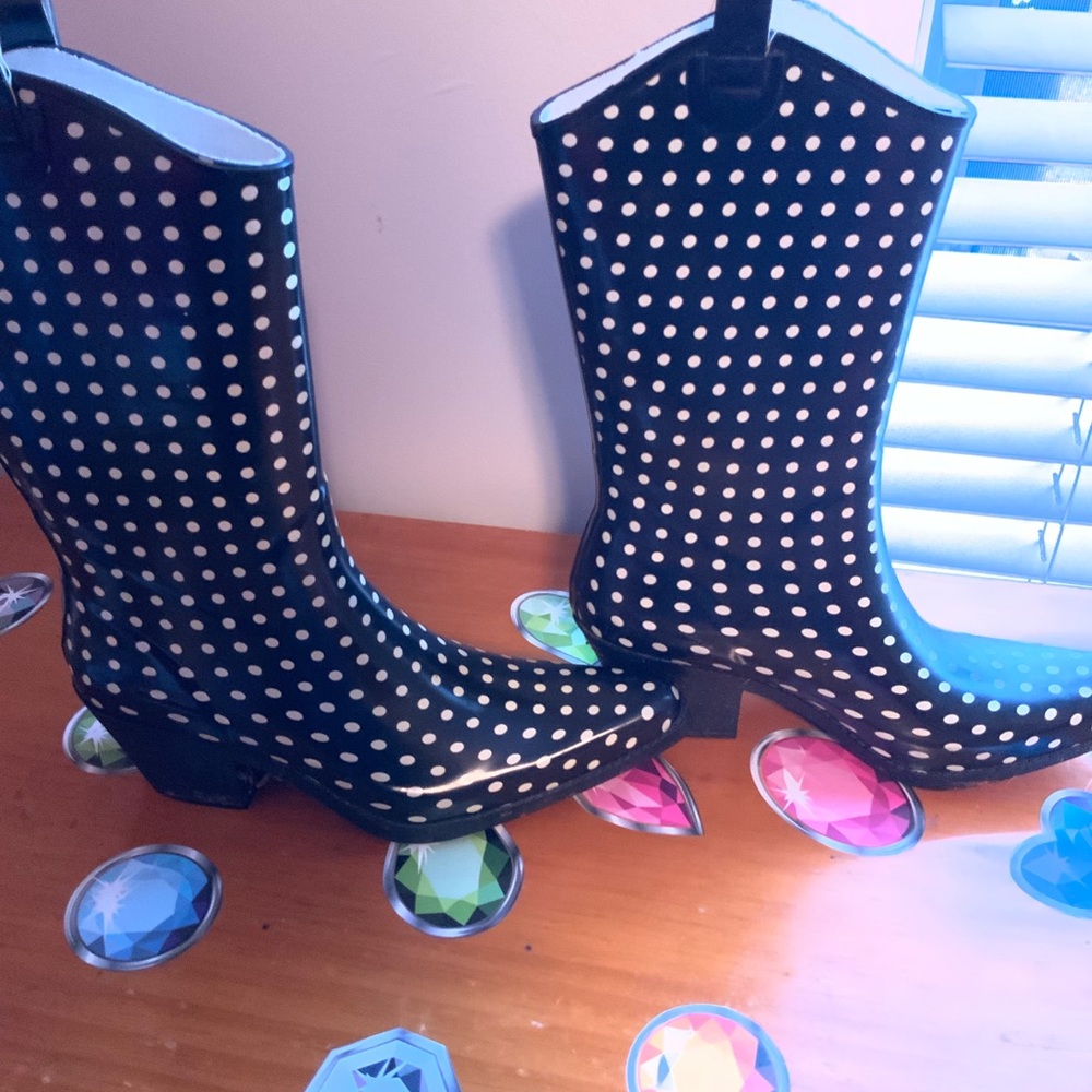 Rain boots